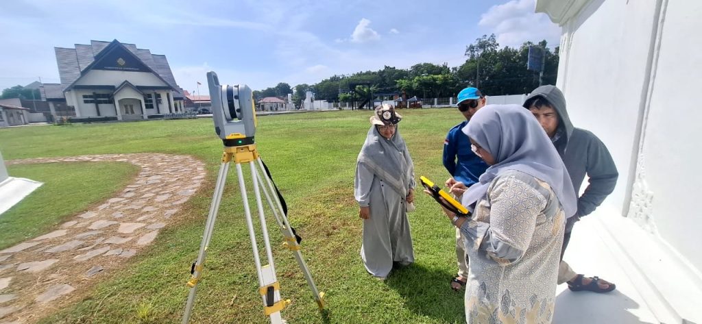 Integrasi Laser Scanning, GNSS, dan Drone untuk Penguatan Validasi Data Spasial